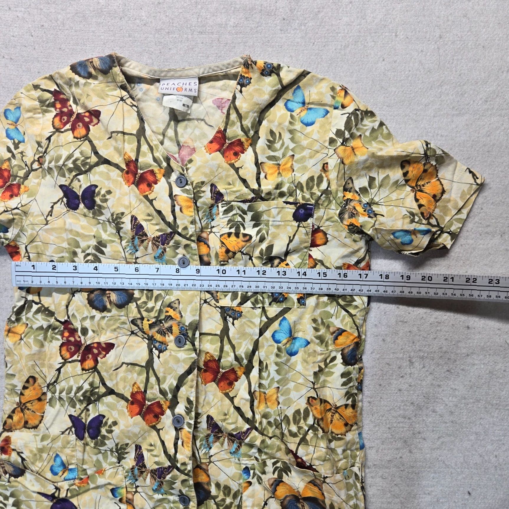 Gloverall VINTAGE Peaches Women's Button Up Scrub Top Shirt XS White Butterflies Cotton Blend Size US XS / EU 42 / 0 - 7 Thumbnail