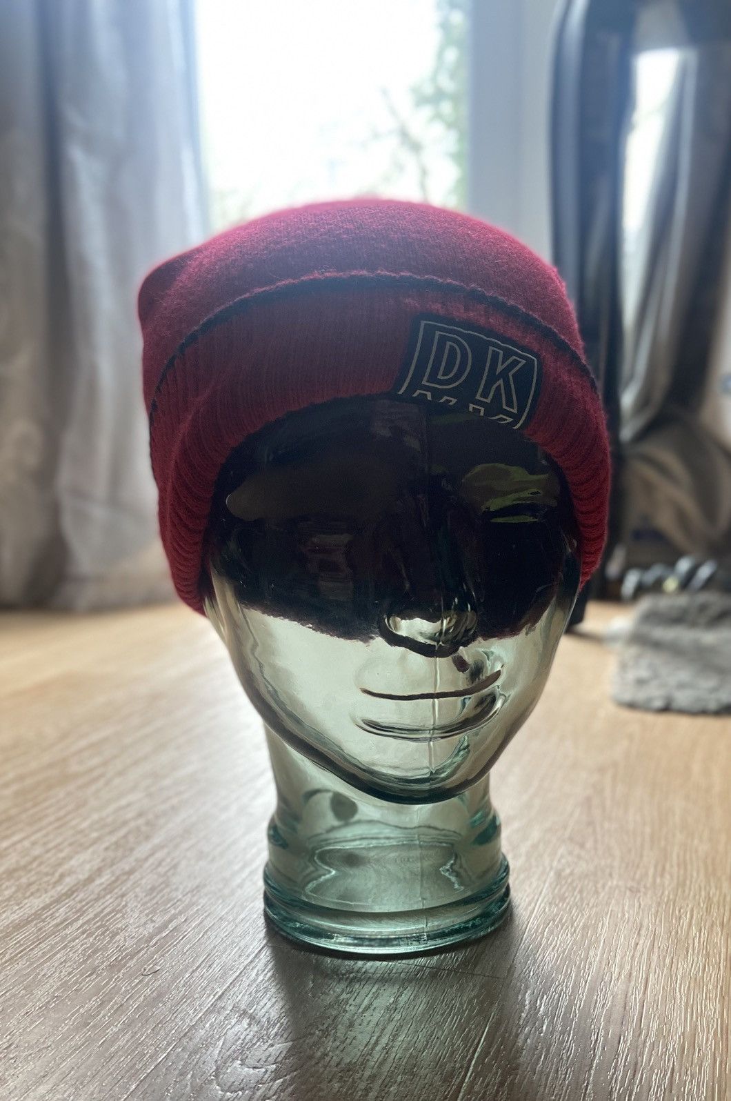 DKNY DKNY Beanie Red Hat Acrylic OS Rib Trim RRP £55 Signature Size ONE SIZE - 5 Thumbnail