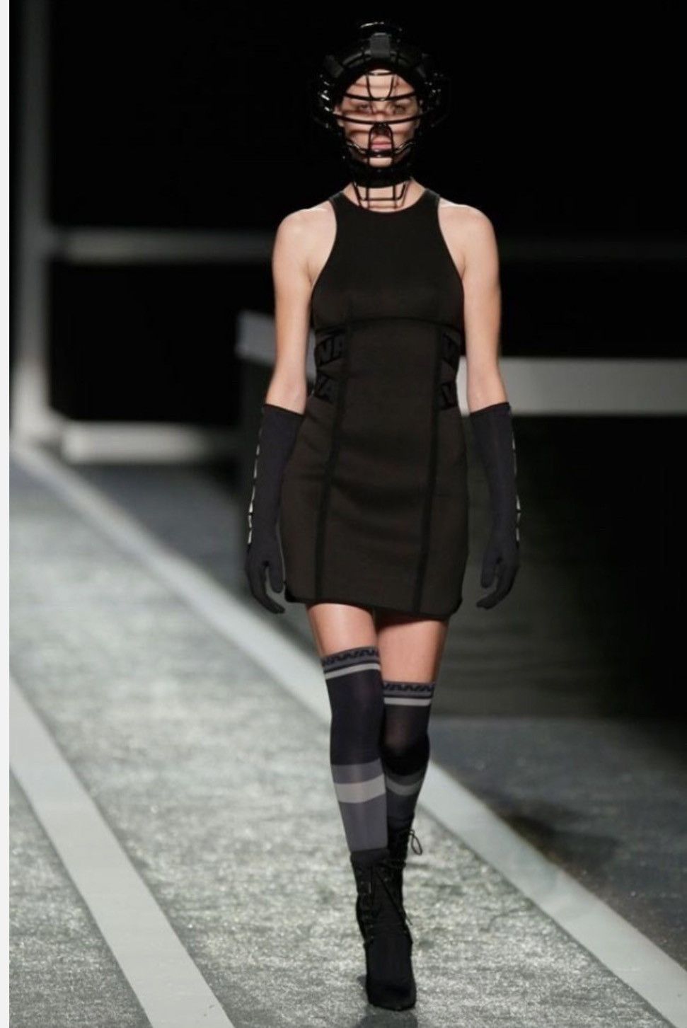 Alexander Wang ALEXANDER WANG x H&M Black Scuba Neoprene Dress Size 8 Size M / US 6-8 / IT 42-44 - 1 Thumbnail