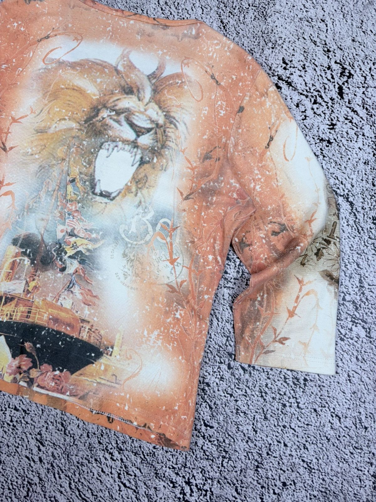 Japanese Brand Vintage Y2K Grunge Angel Lion All Over Print Top Size M Size L / US 10 / IT 46 - 10 Thumbnail