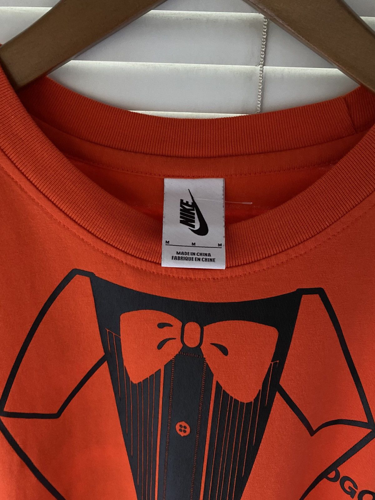 Off-White NIKE X OFF WHITE TUXEDO LOGO ORANGE BALD EAGLE VIRGIL ABLOH Size US M / EU 48-50 / 2 - 3 Thumbnail