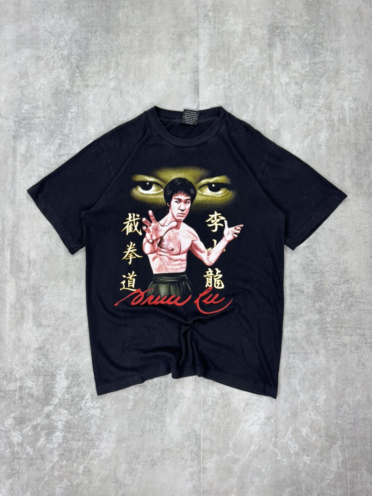Vintage Vintage Bruce Lee Metal Heaven T-Shirt Size L Size US L / EU 52-54 / 3 - 1 Thumbnail