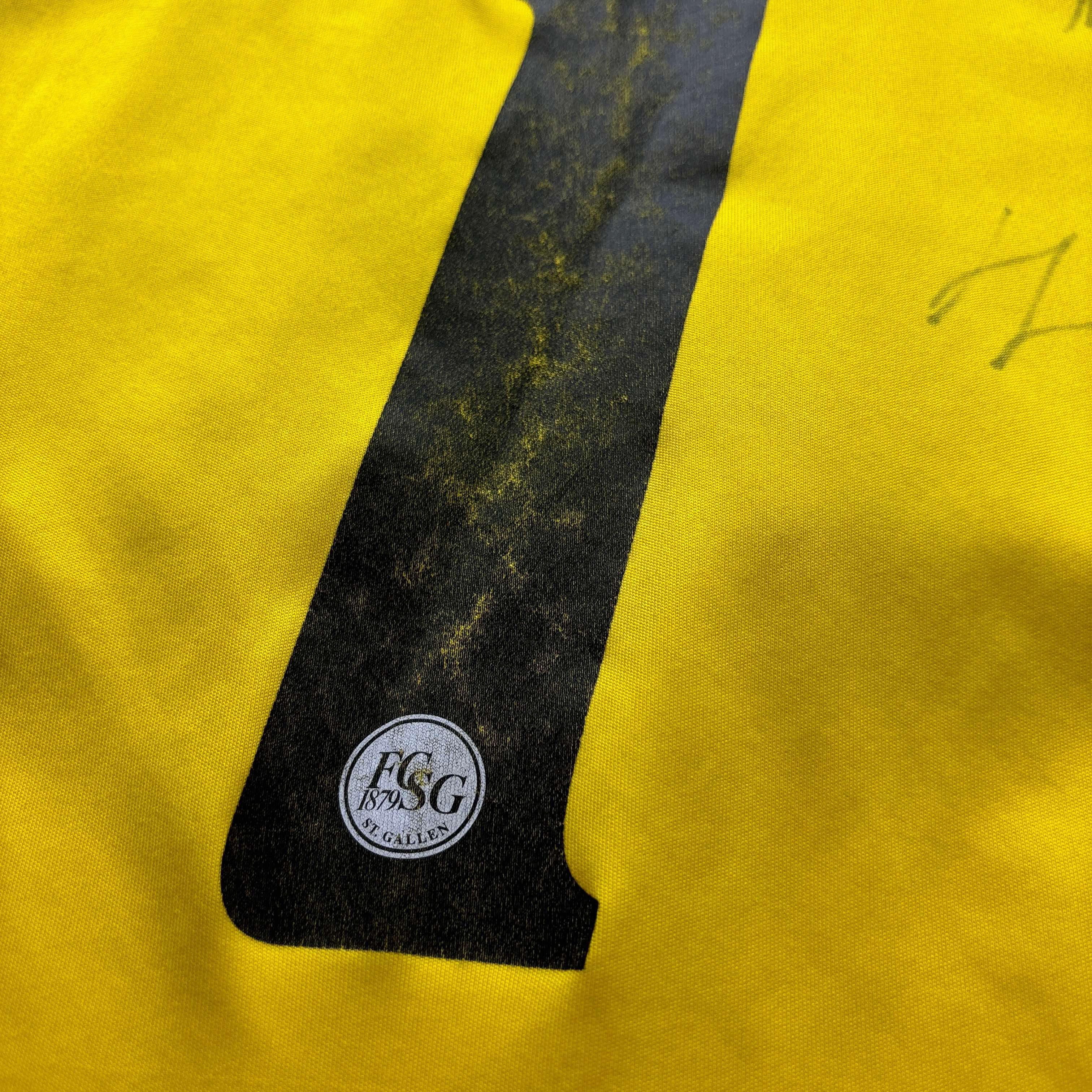 Other SIGNED MATCH WORN St. Gallen 2015-16 Lopar football jersey L Size US L / EU 52-54 / 3 - 12 Thumbnail