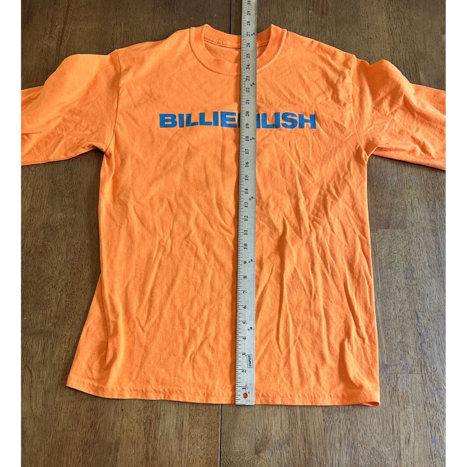 Vintage 2. Specificity: It clearly specifies "Long Sleeve Shirt" and size "M" for better user intent Size US M / EU 48-50 / 2 - 5 Thumbnail