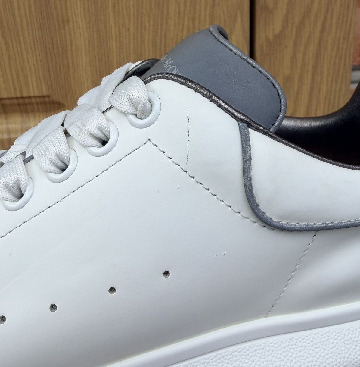 Alexander McQueen Alexander McQueen Oversized White Leather Sneakers Low Top Size US 9 / IT 39 - 13 Thumbnail