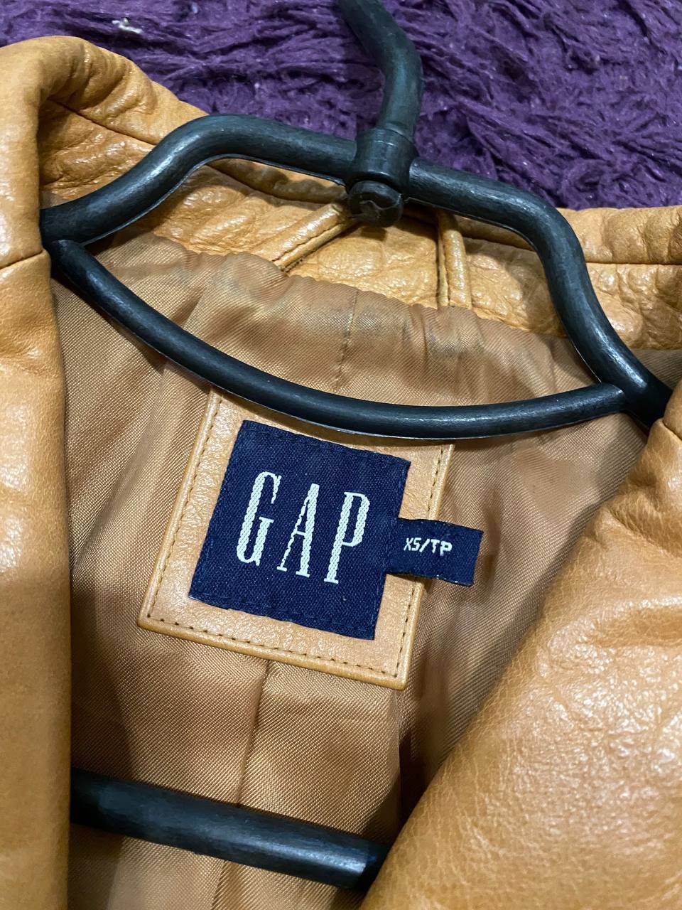 Gap Vintage GAP Beige Leather Jacket Size XS Size XS / US 0-2 / IT 36-38 - 2 Thumbnail