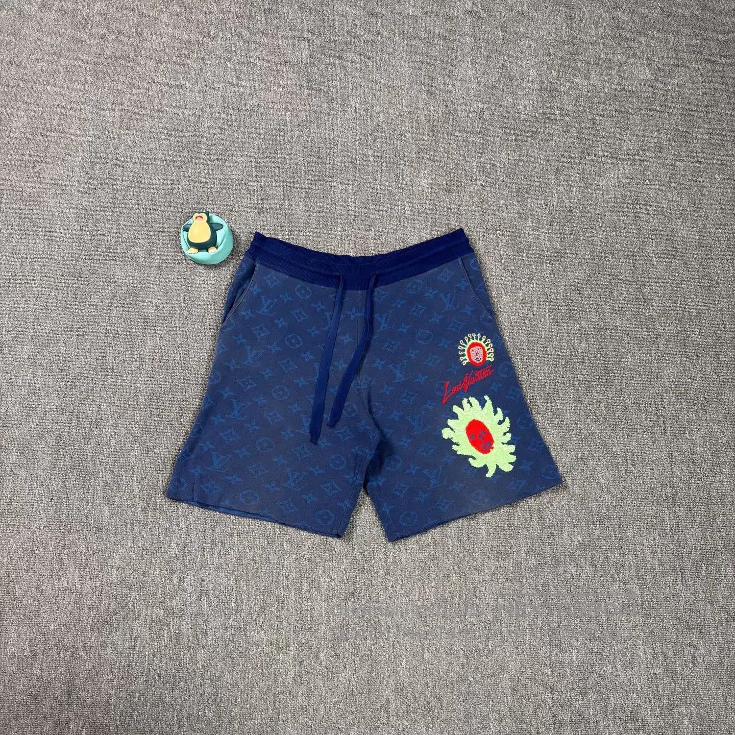 Louis Vuitton LV Yayoi Kusama All-Over Logo Blue Shorts. Size US 28 / EU 44 - 1 Thumbnail