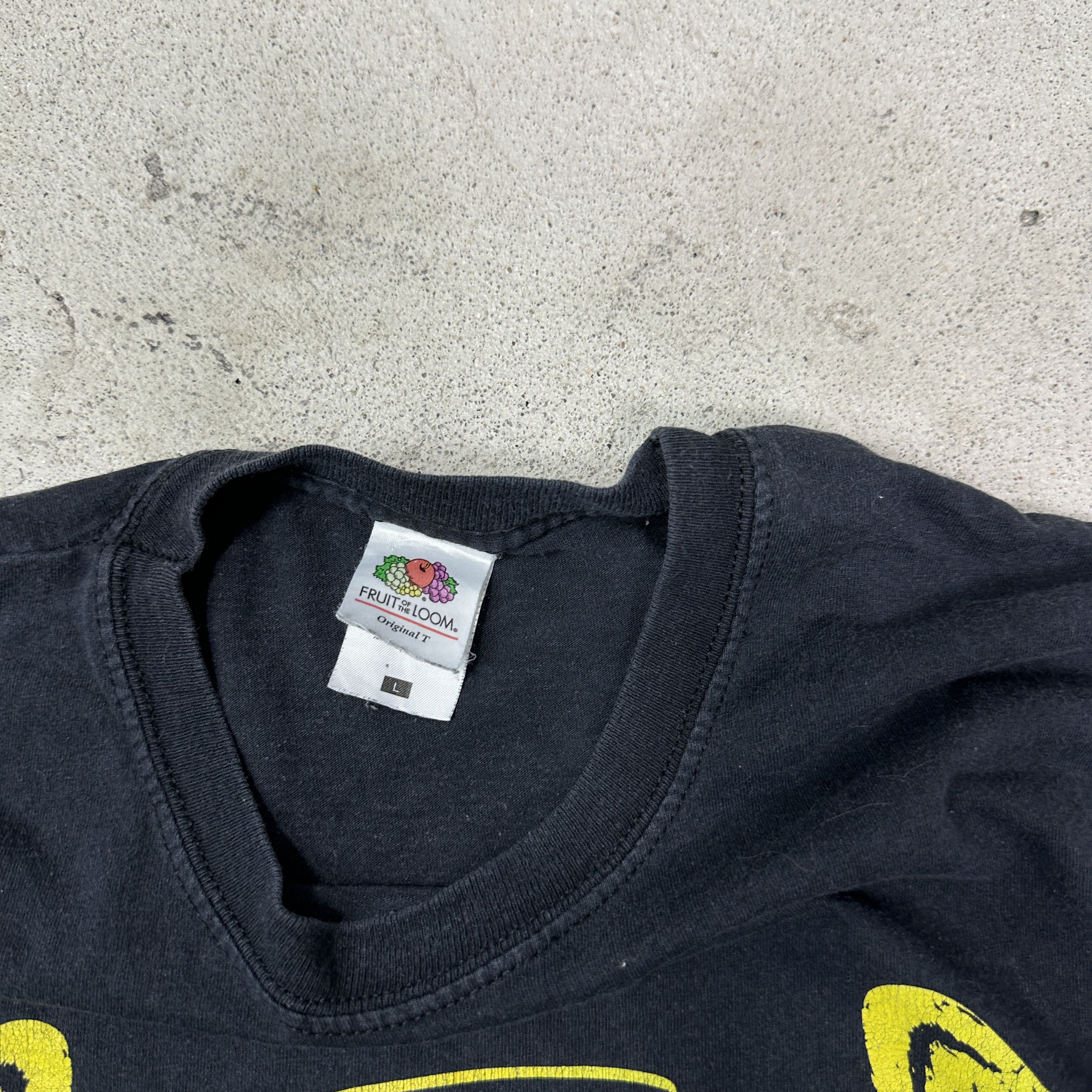 Vintage Vintage Saint or Sinner Strongbow Cider T-shirt Y2K Size US L / EU 52-54 / 3 - 4 Thumbnail