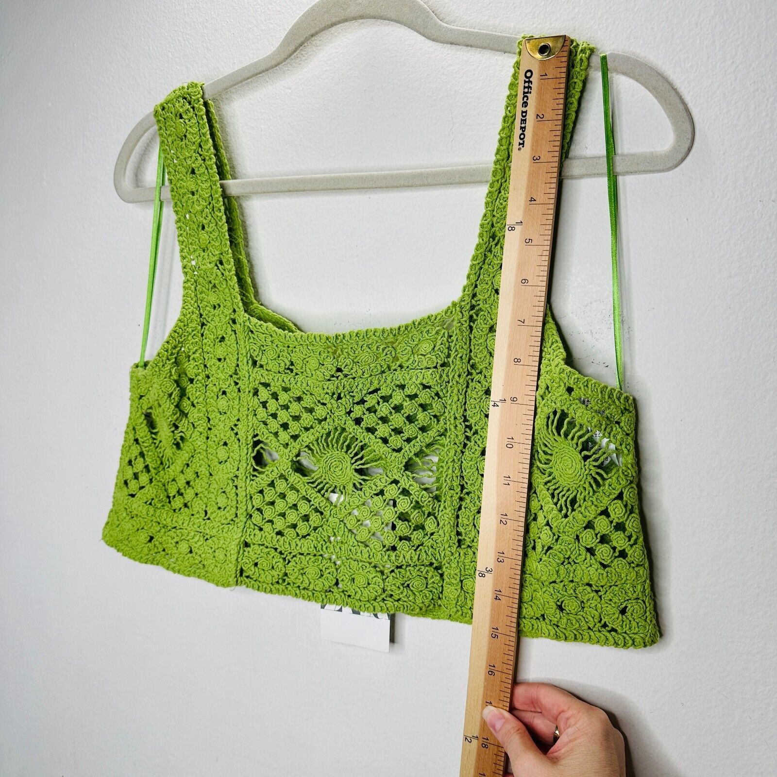 Zara NWT Zara Lime Green Square Neck Crochet Crop Tank Top Small Size S / US 4 / IT 40 - 12 Thumbnail