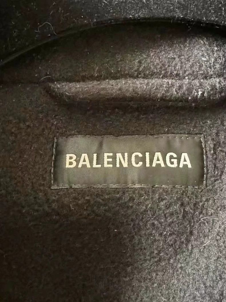 Balenciaga Balenciaga New large letter polar fleece coat Size US S / EU 44-46 / 1 - 3 Thumbnail