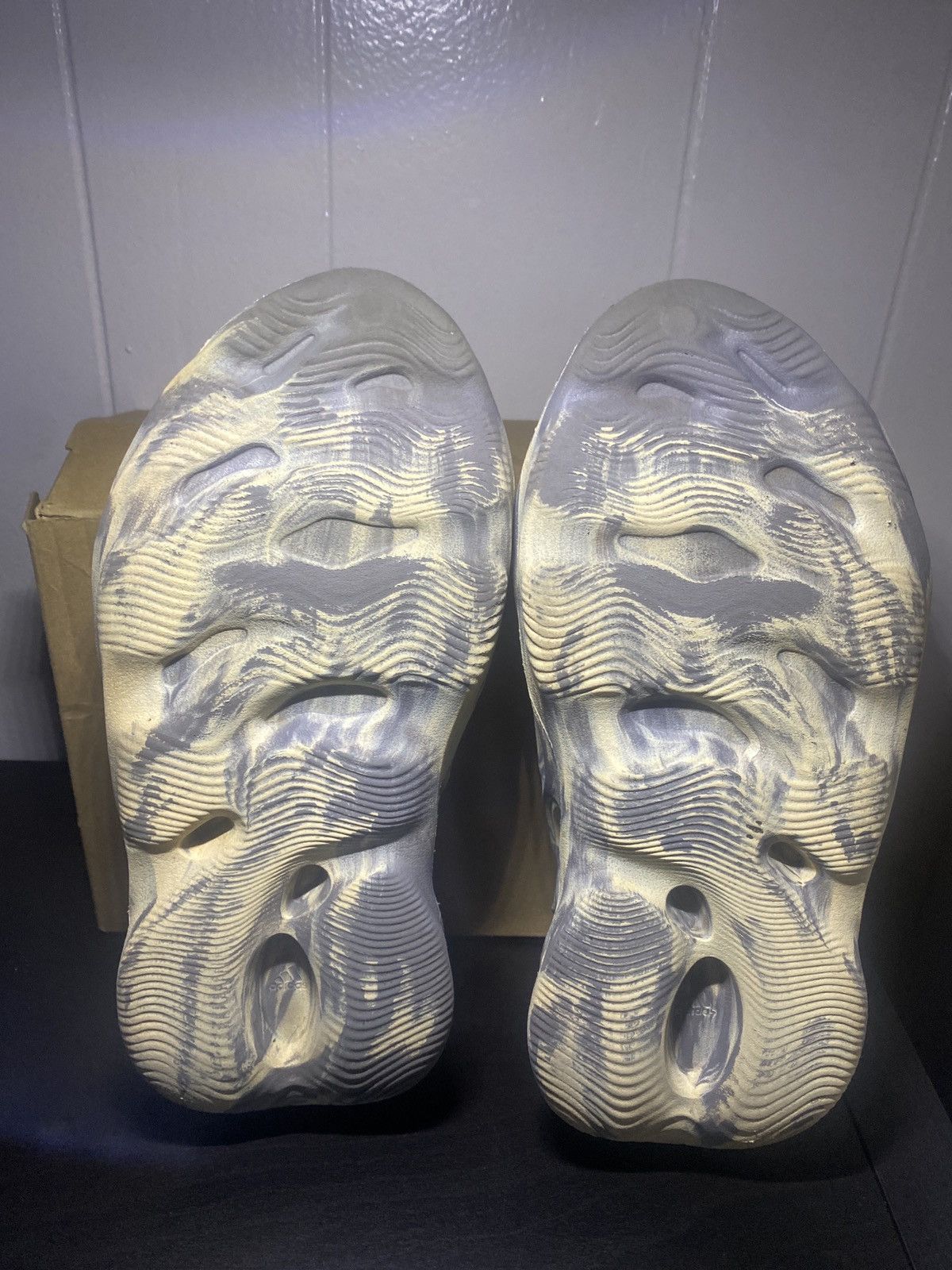 Adidas Yeezy Foam Runner MXT Moon Grey
