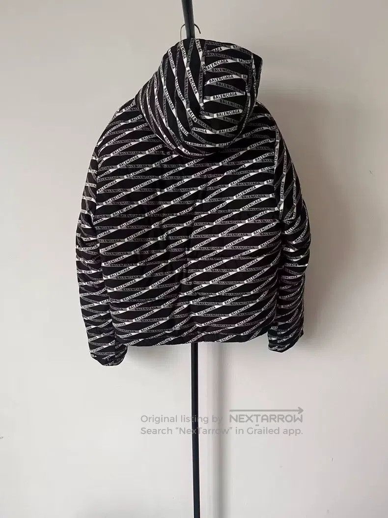 Balenciaga Balenciaga Letter Full Print Casual Hooded Jacket Size XS / US 0-2 / IT 36-38 - 2 Thumbnail