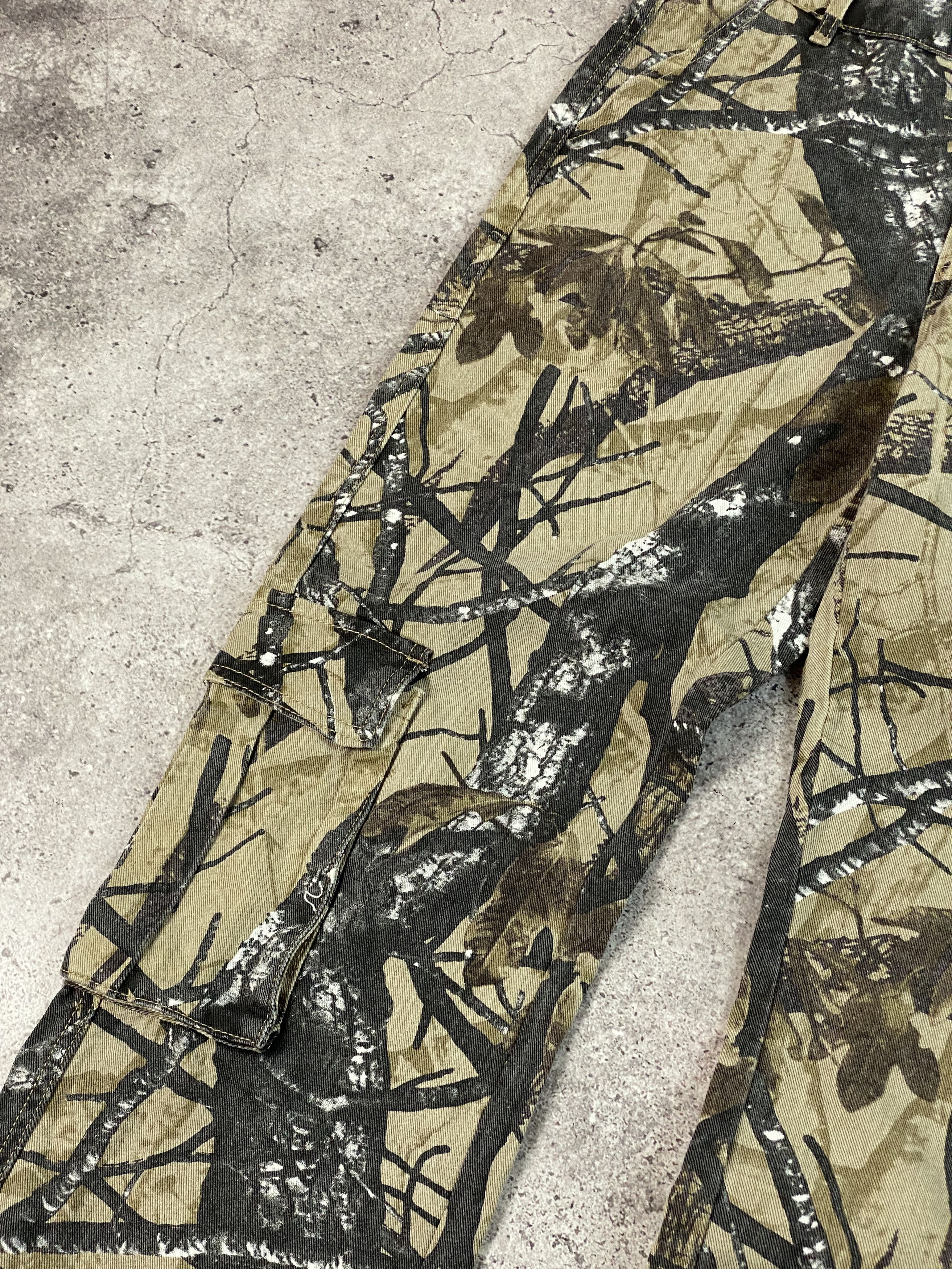 Japanese Brand × Jean Vintage Cargo Rap Baggy Jeans Flared Camo Y2K Size US 31 - 4 Thumbnail