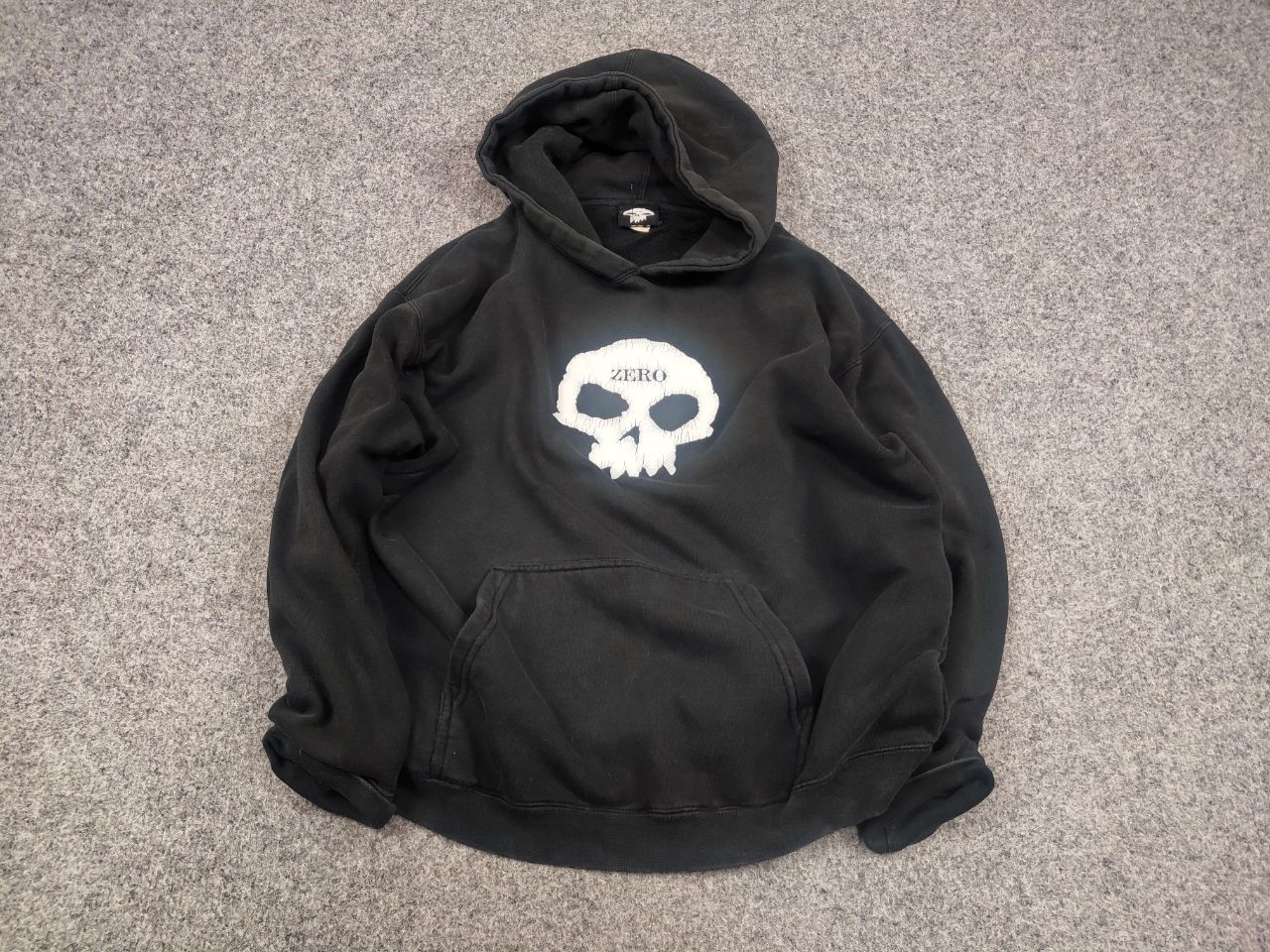 Japanese Brand Vintage 90's Zero Logo skateboards Distressed Faded Hoodie Size US XS / EU 42 / 0 - 2 Thumbnail