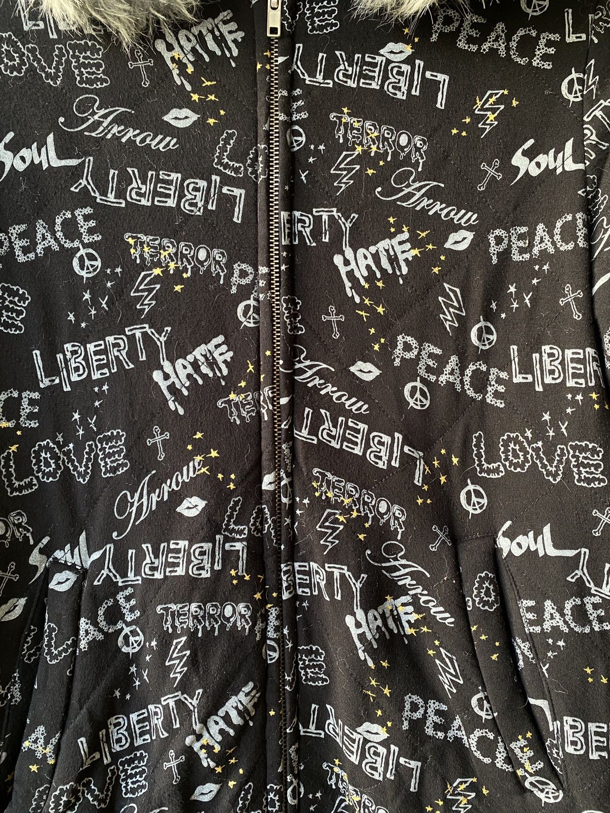 Arrow Arrow ARW Japan Fullprint Design Fur Hoodie Size US M / EU 48-50 / 2 - 10 Thumbnail