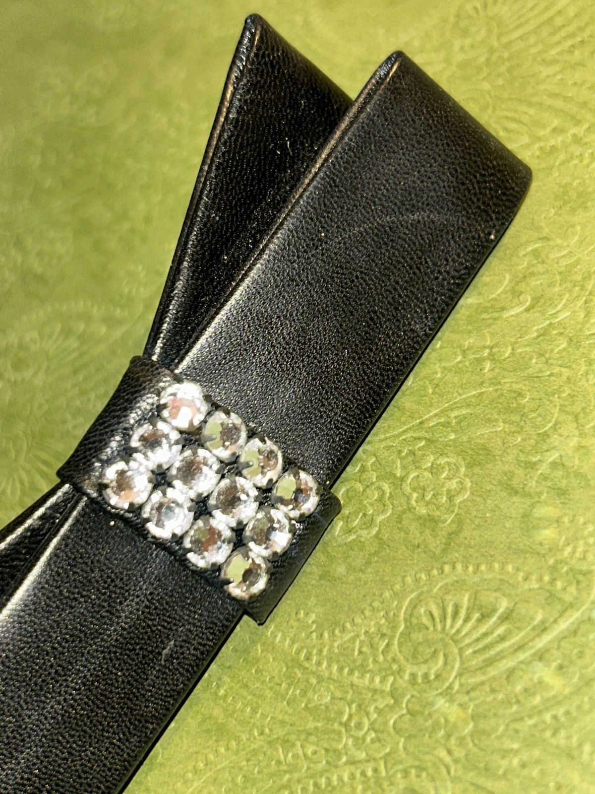 Gucci GUCCI Black Leather and Crystal Embellished Bow Hair Clip Size ONE SIZE - 5 Thumbnail
