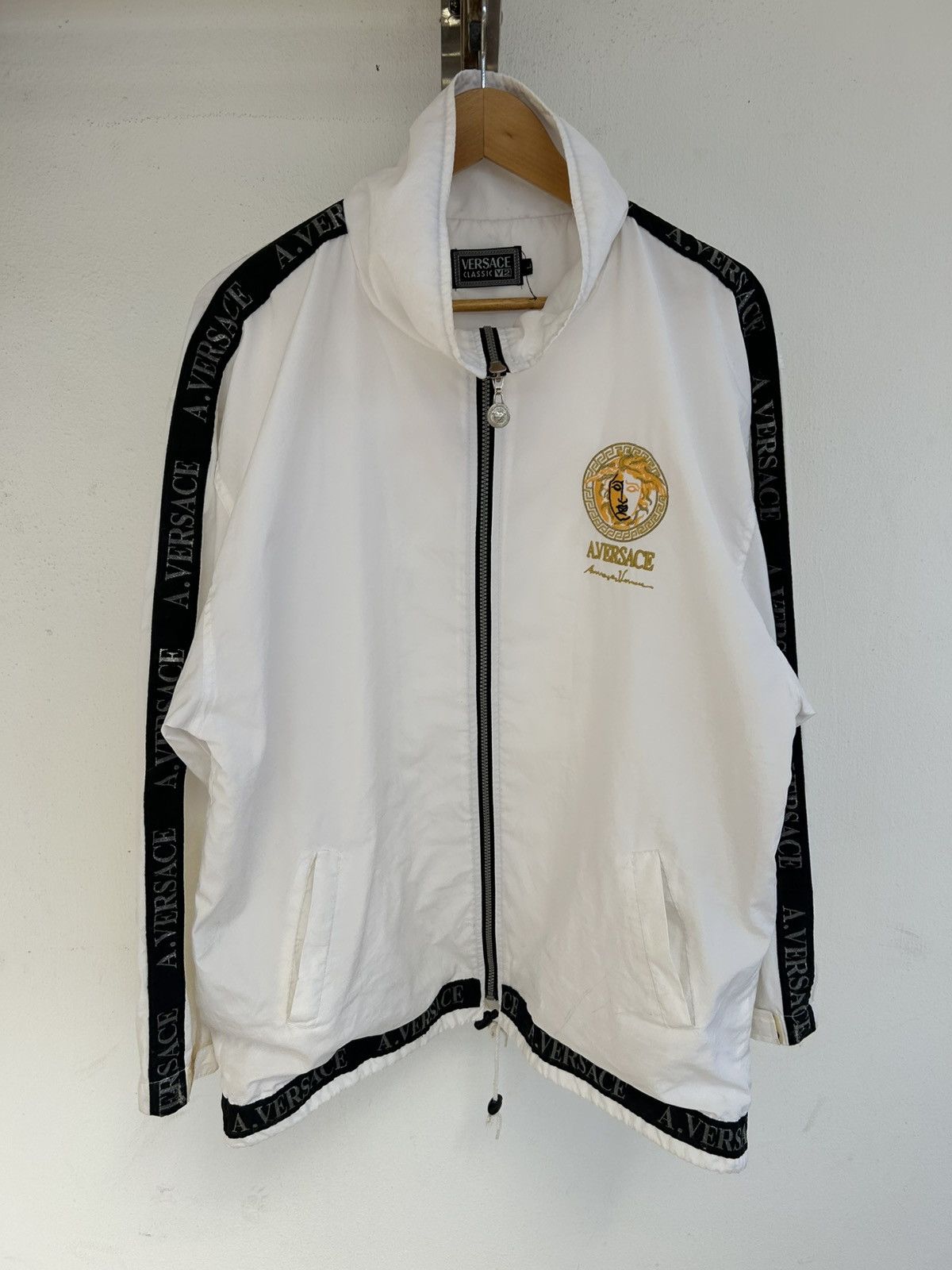 Versace Atelier Versace White Sidetape Jacket Nylon Size US L / EU 52-54 / 3 - 2 Thumbnail