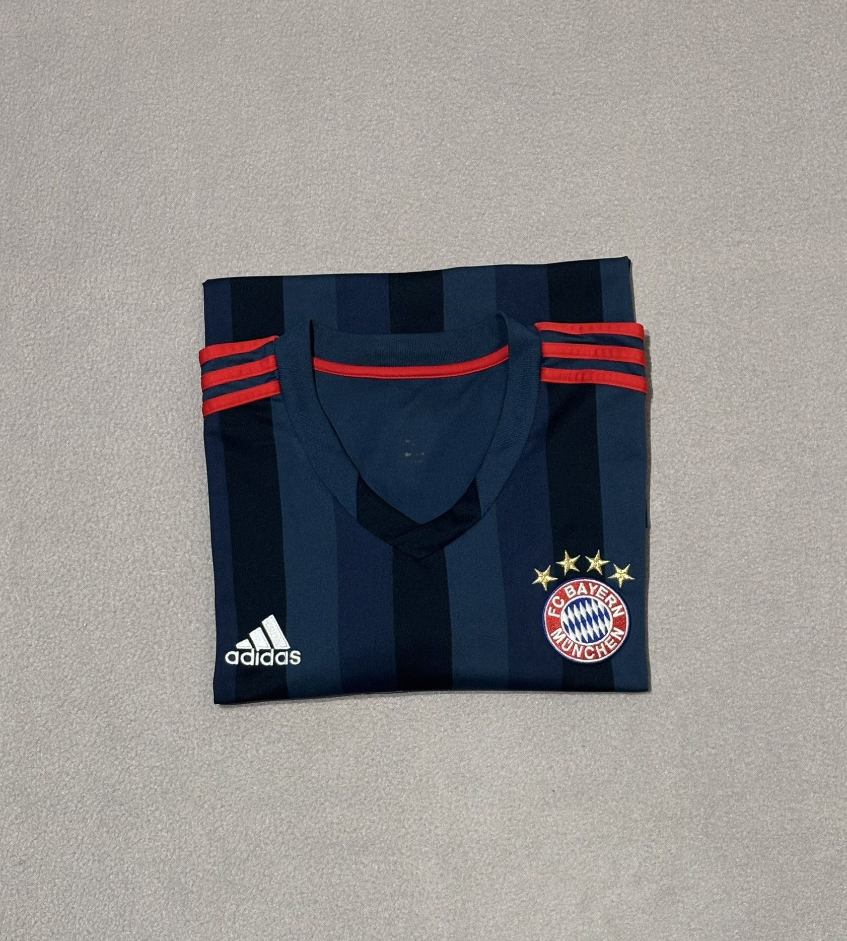 Adidas Bayern Munich 2013/2014 Adidas Football Jersey Size XXL Size US XXL / EU 58 / 5 - 18 Thumbnail