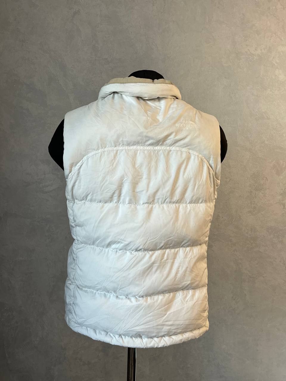 The North Face Vintage The North Face Puffer Vest 700 White Size S Size S / US 4 / IT 40 - 11 Thumbnail