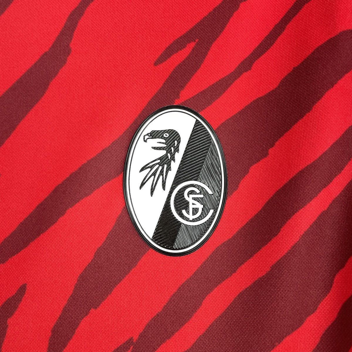 Nike SC Freiburg Roland Sallai Home Jersey Nike Shirt 2021/2022 Size US M / EU 48-50 / 2 - 5 Thumbnail