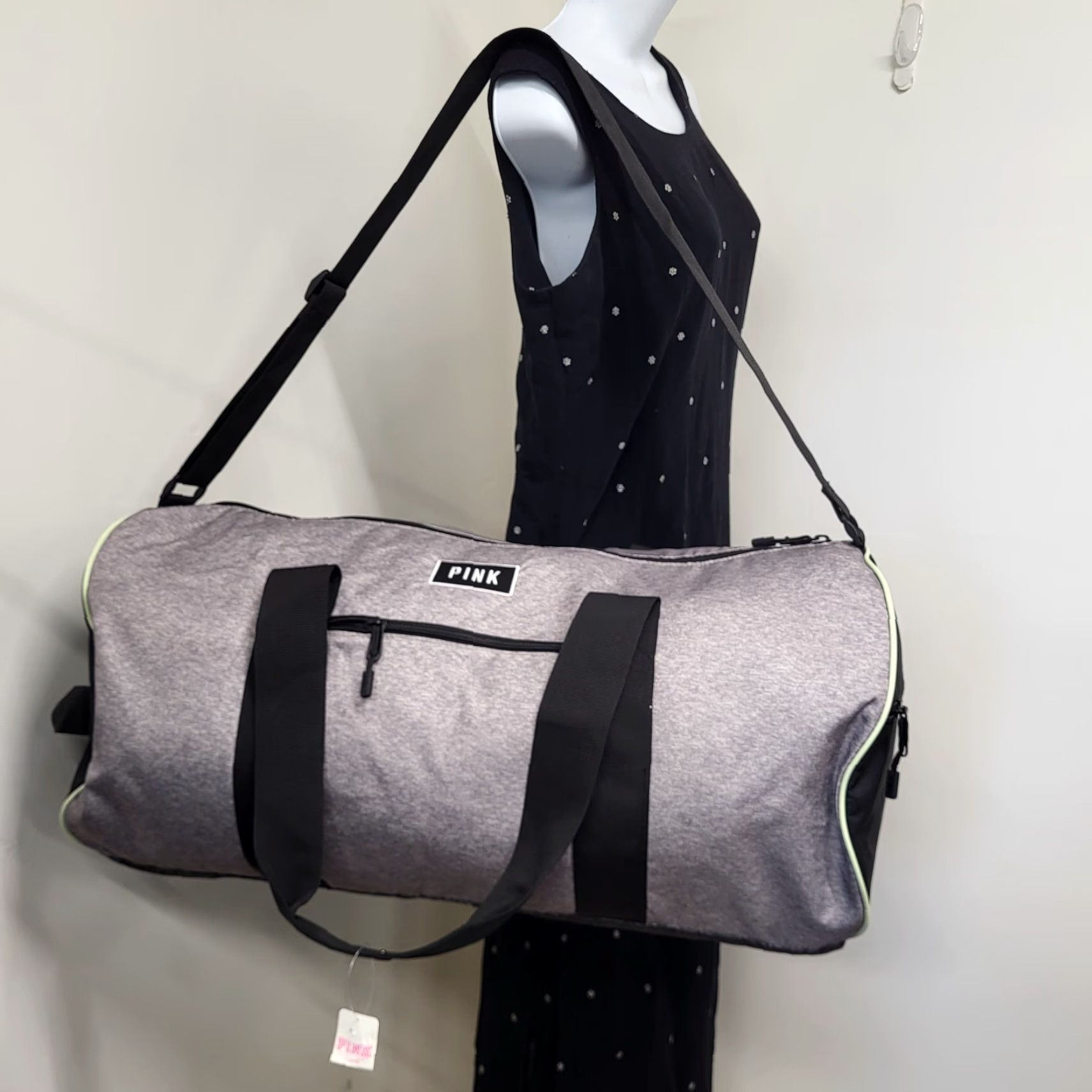 Victoria's Secret NWT Victoria's Secret PINK Weekender Duffle Bag Zip Top & Pocket Grey & Black Size XL / US 12-14 / IT 48-50 - 2 Thumbnail