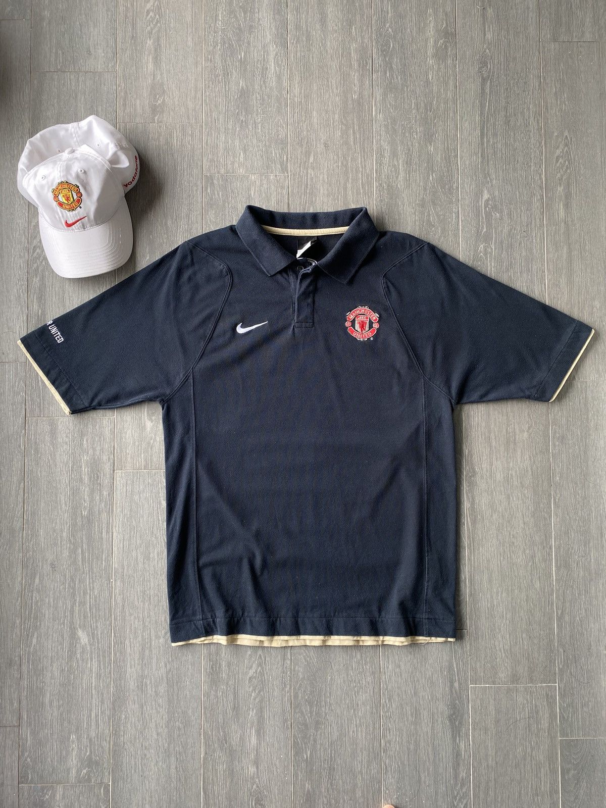 Nike × Vintage Vintage Nike x Manchester United 2006/07 Polo Shirt Size US M / EU 48-50 / 2 - 1 Thumbnail