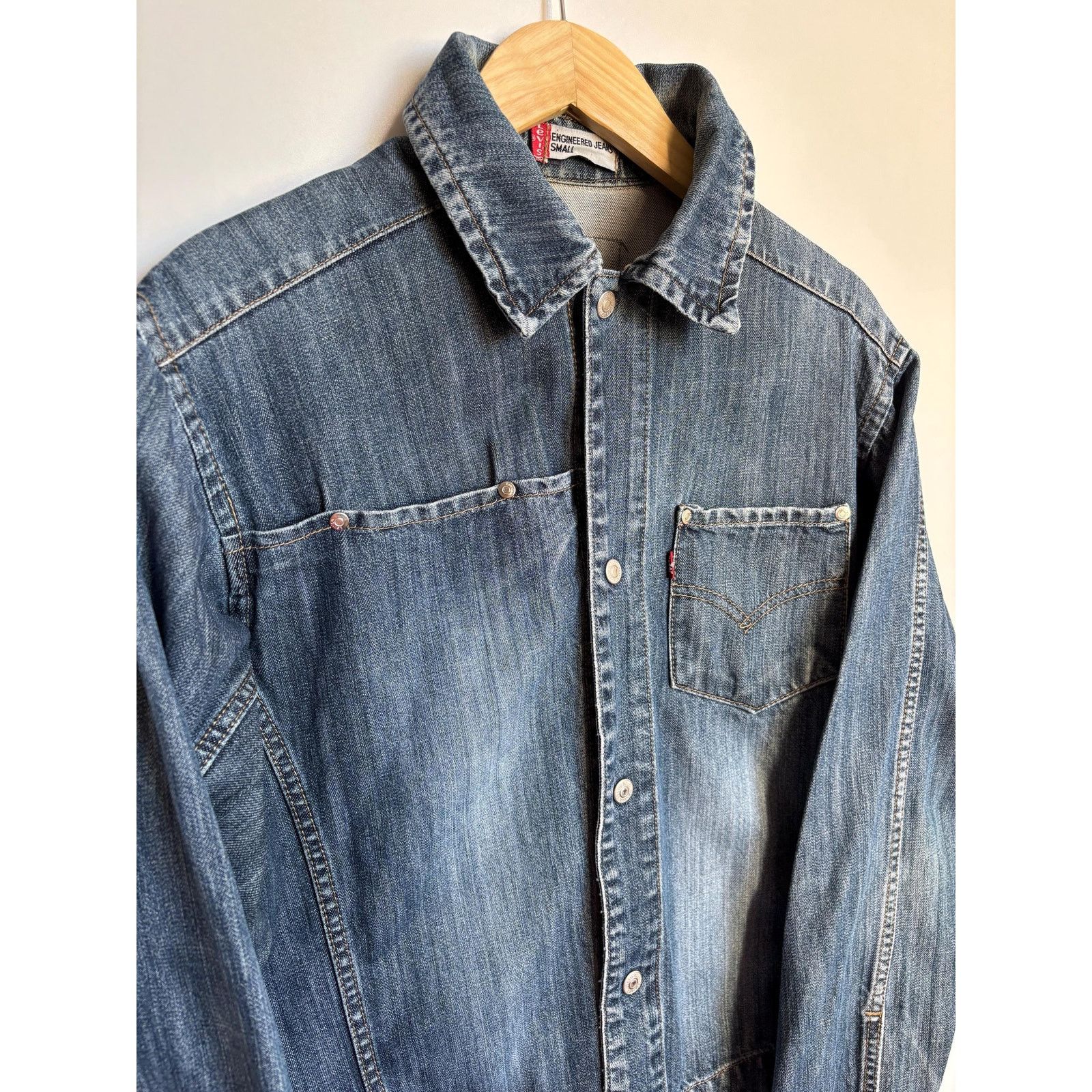 Japanese Brand × Levi's × Levi's Vintage Clothing Vintage Levi's Engineered Small Twisted Denim Jacket Y2K Size US S / EU 44-46 / 1 - 5 Thumbnail