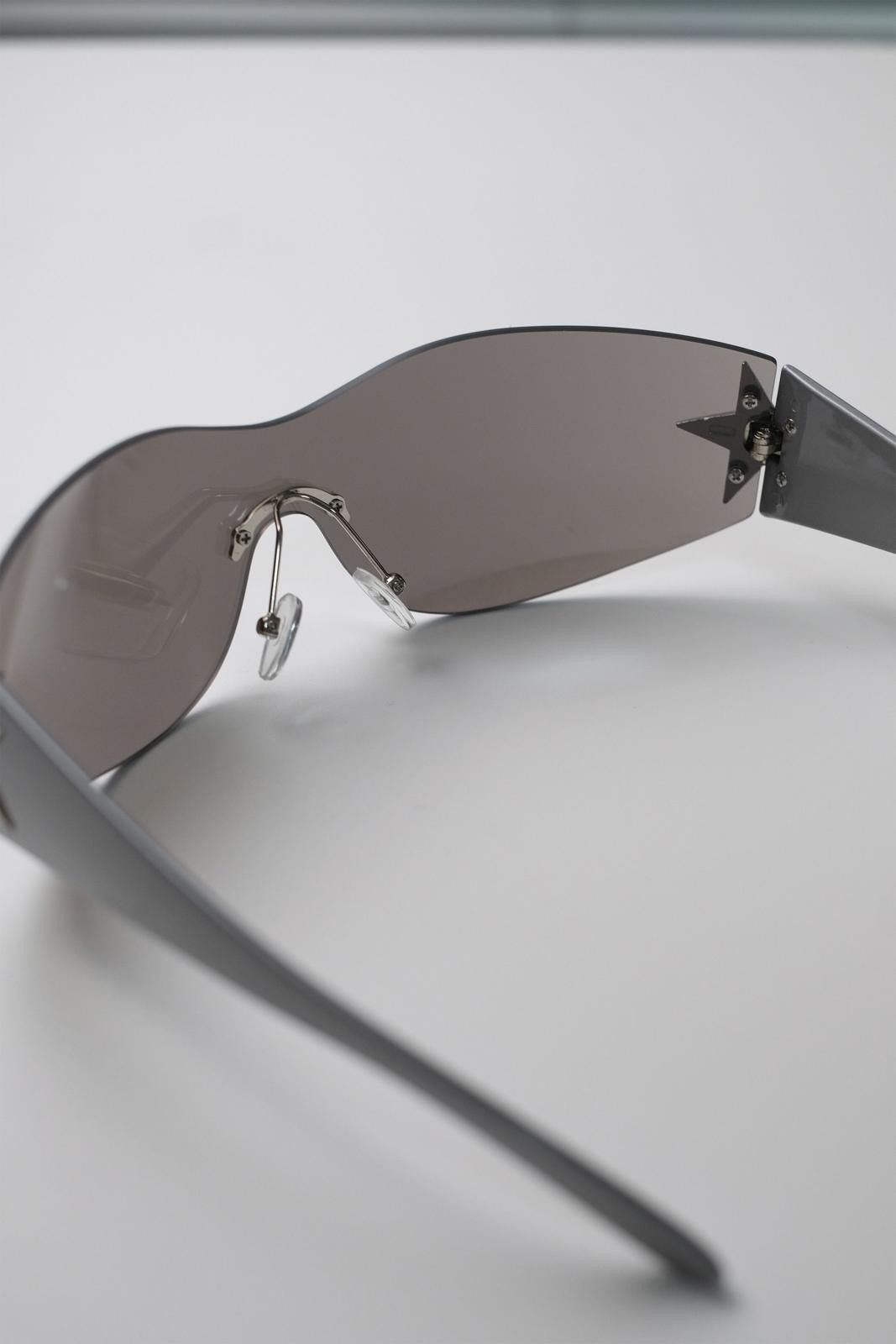 Other Y2k Vtg Avant Garde Cyber Punk Sliver Sunglasses Unisex OS Size ONE SIZE - 4 Thumbnail