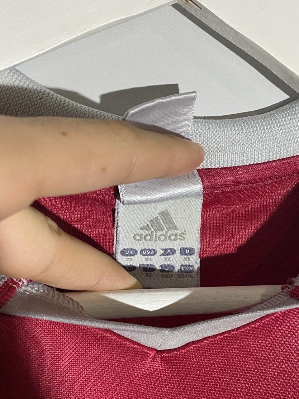 Adidas Vintage Adidas #23 Hargreaves Bayern Munich Soccer Jersey Size US XL / EU 56 / 4 - 11 Thumbnail