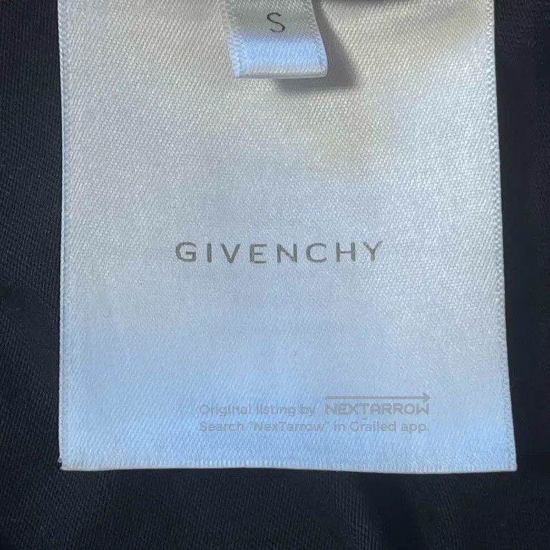 Givenchy Givenchy Pattern Printed Round Neck Short Sleeve T-Shirt w Size US S / EU 44-46 / 1 - 5 Thumbnail