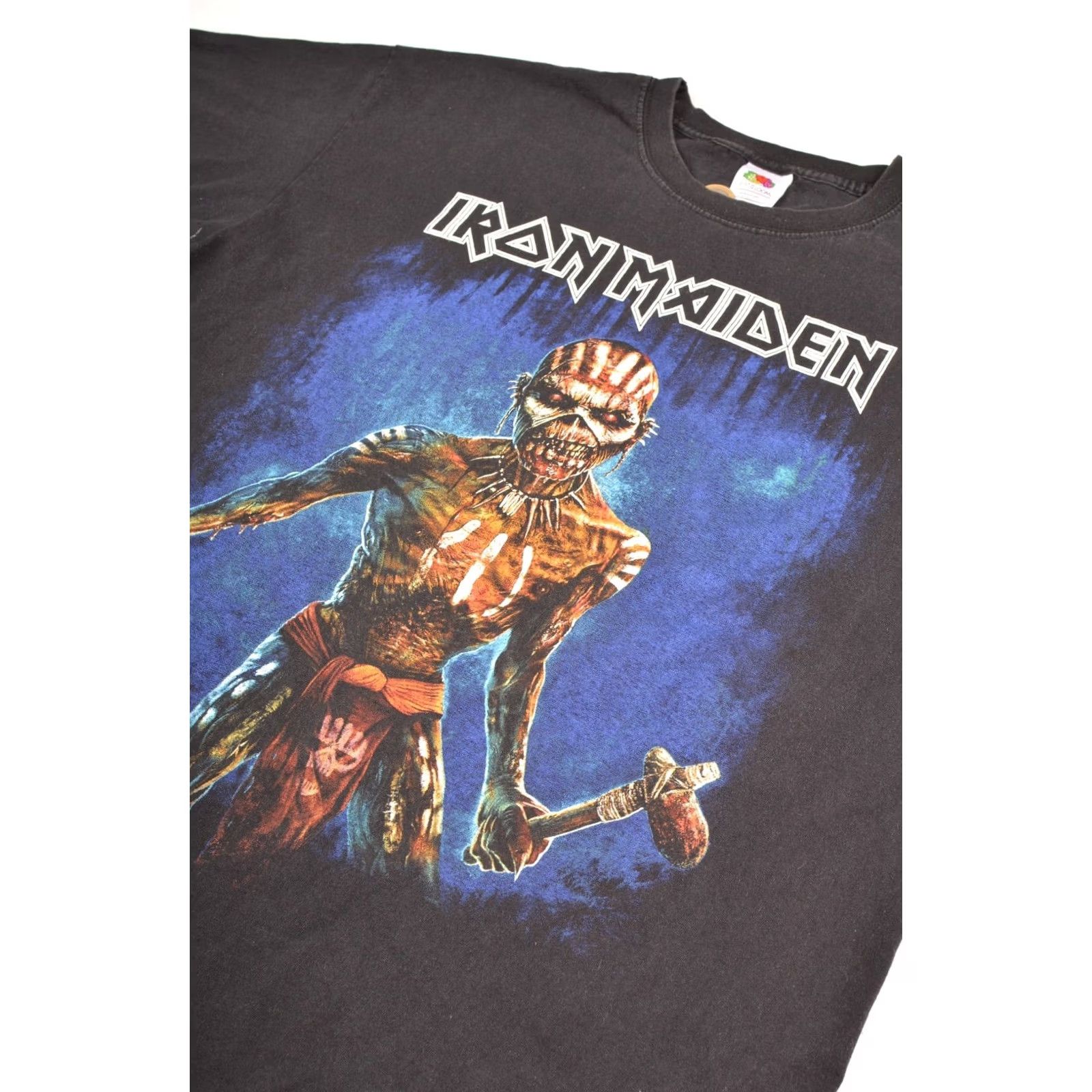 Fruit Of The Loom Fruit of the Loom Iron Maiden The Book of Souls 2017 World Tour T-Shirt L Black Mens Shirt Regular XS? Size US L / EU 52-54 / 3 - 2 Thumbnail