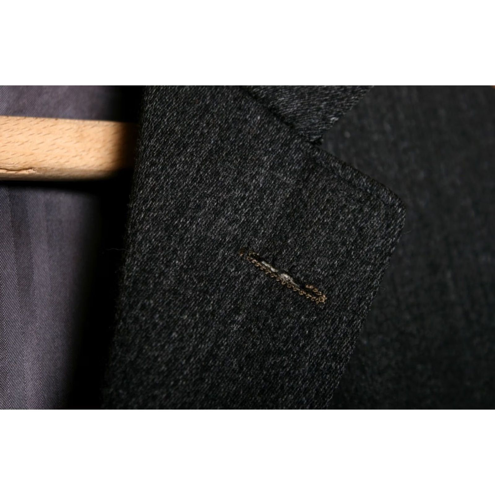 Vintage VINTAGE Town & Country Coat Overcoat Wool Gray 41R Mens Herringbone Button 43" Length 18.25" Shoulders Size US XS / EU 42 / 0 - 5 Thumbnail