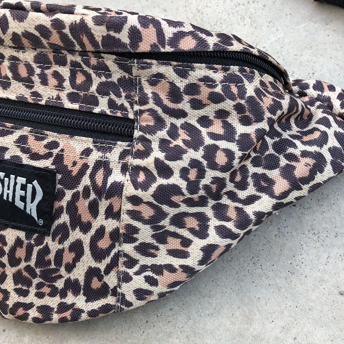 Thrasher Vintage THRASHER Leopard Printed Slingbag & Pouch Bag Size ONE SIZE - 5 Thumbnail