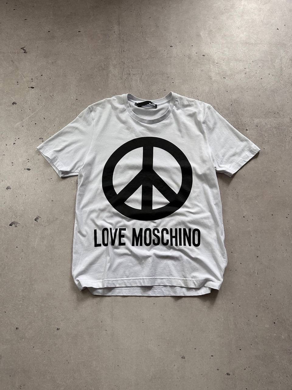 Other Love Moschino Big Logo Tee Y2K Style Size US L / EU 52-54 / 3 - 1 Thumbnail