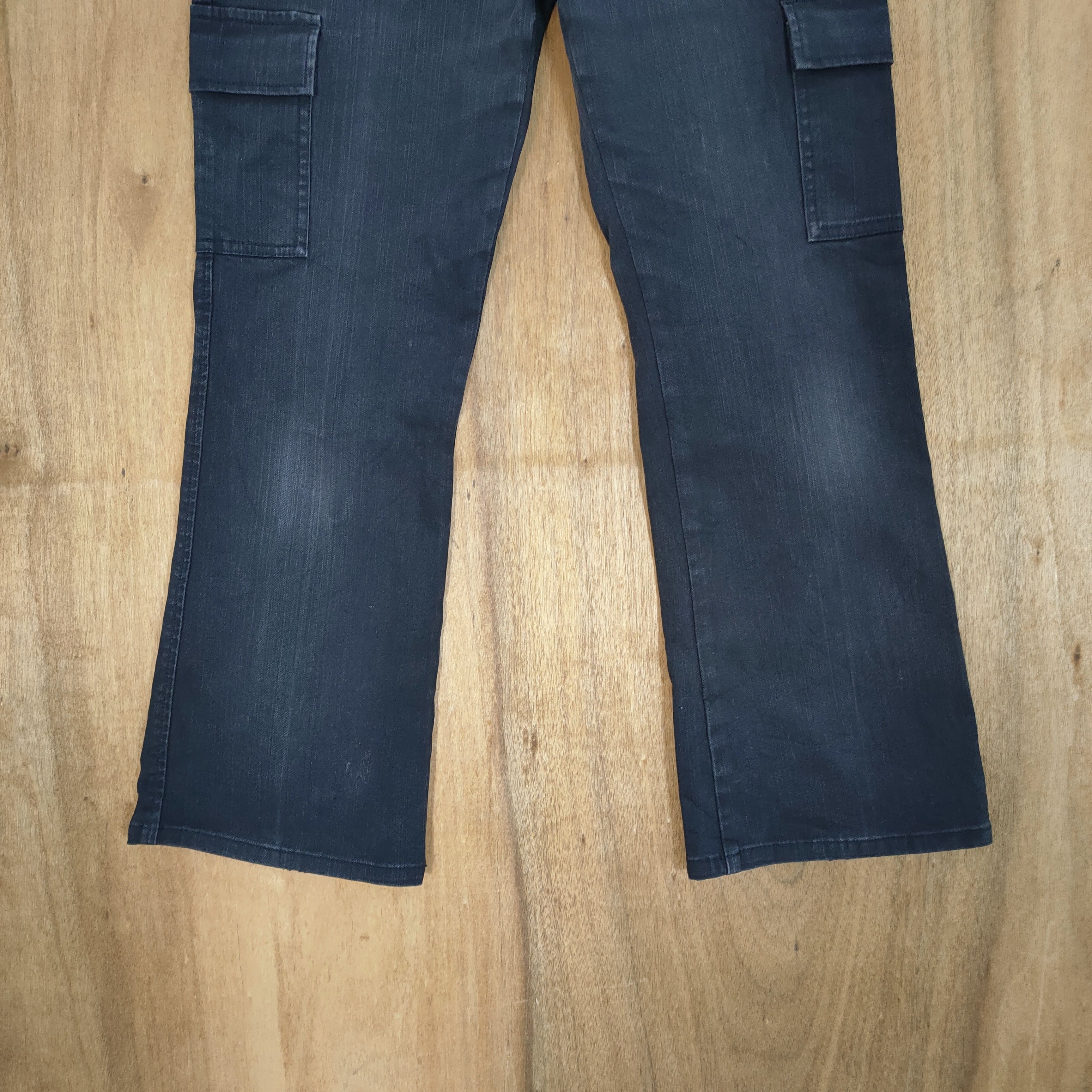 Japanese Brand JAPANESE BRAND BLACK FLARED CARGO PANTS Size US 28 / EU 44 - 5 Thumbnail