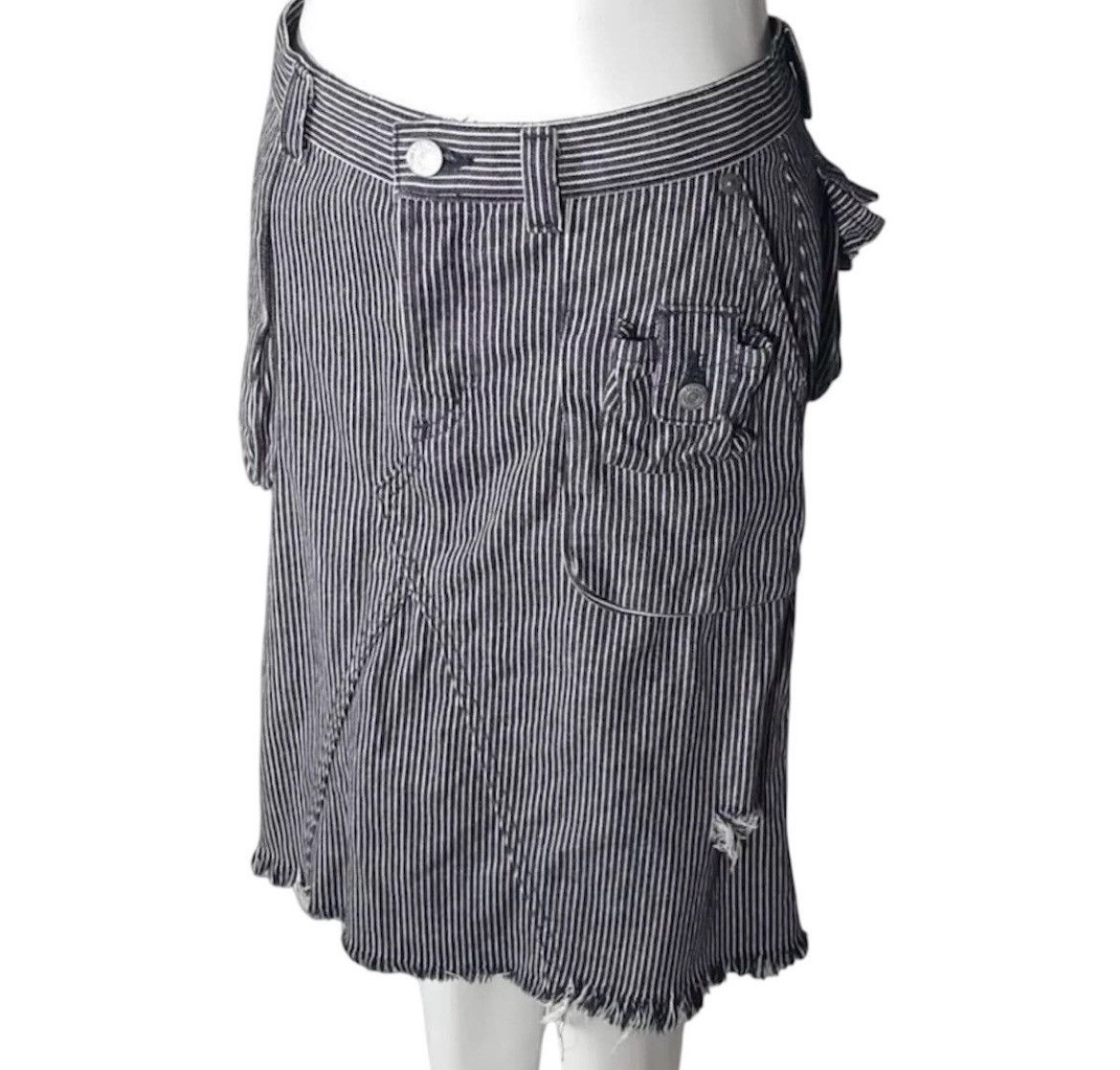 Issey Miyake ISSEY MIYAKE SUNAO KUWAHARA MID-LENGTH SKIRT Size 30" / US 8 / IT 44 - 3 Thumbnail