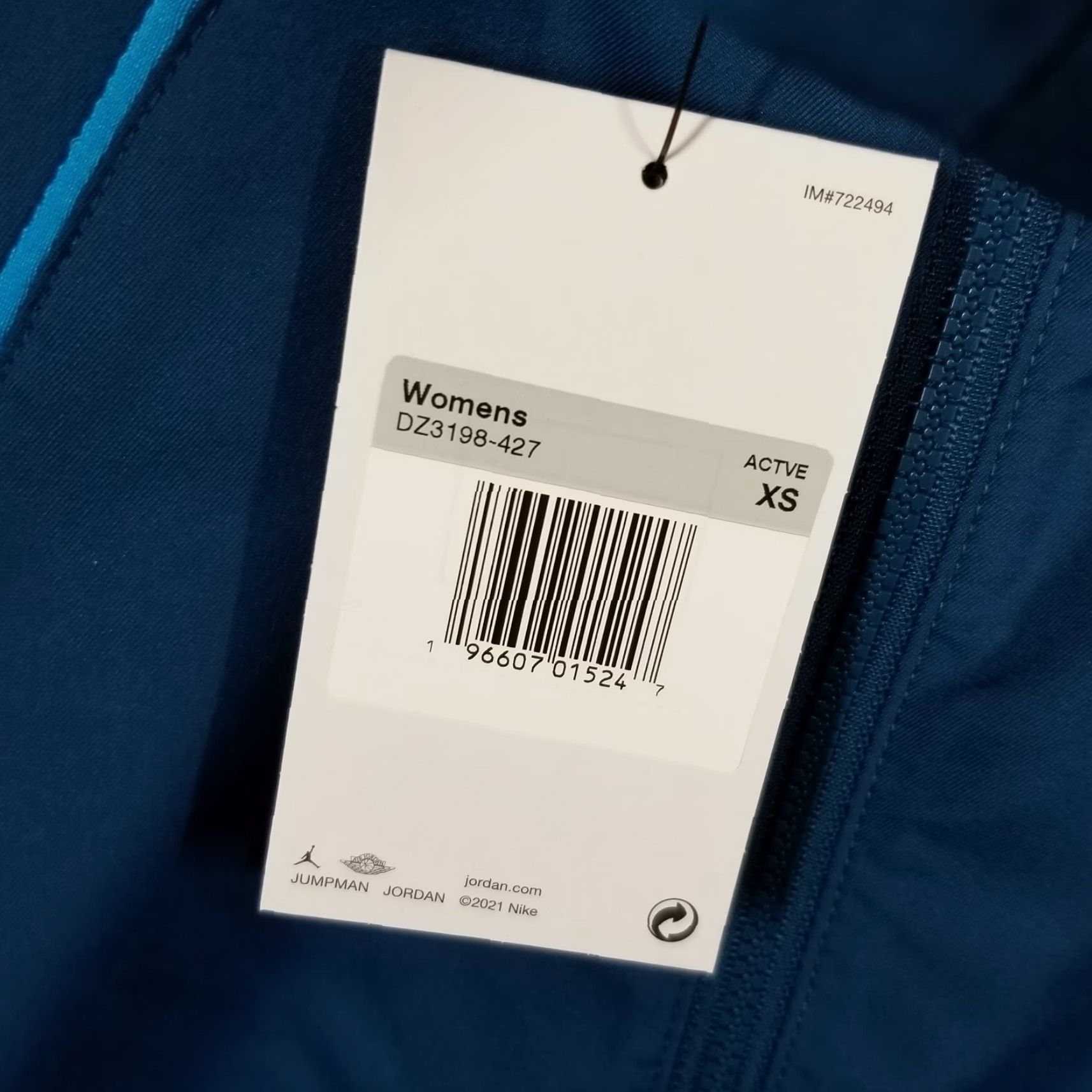 Nike VINTAGE Nike Jordan Woven Jacket Women's XS Blue Activewear Track Jacket Size XS / US 0-2 / IT 36-38 - 2 Thumbnail