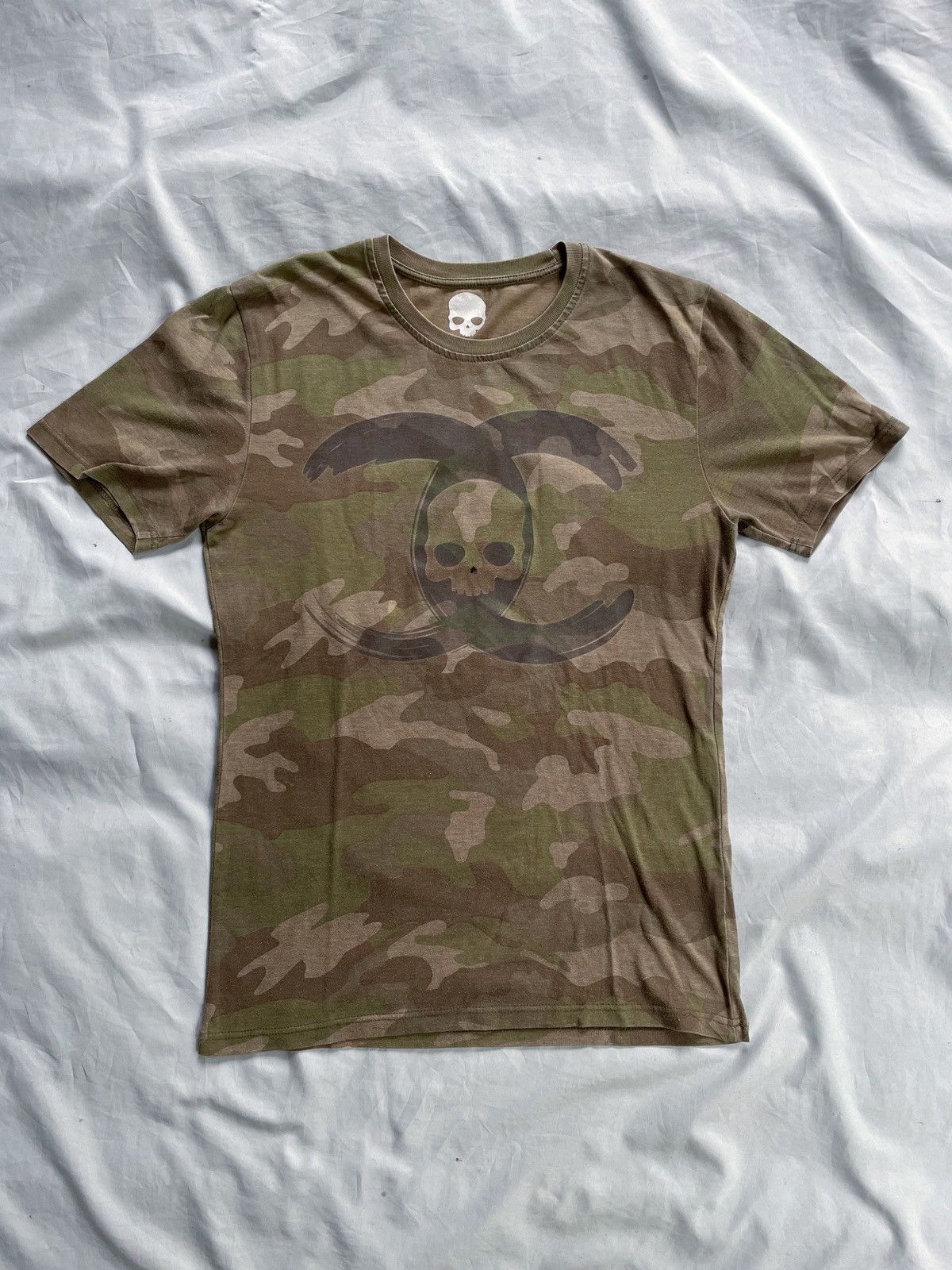 HYDROGEN HYDROGEN PARODY CHANEL LOGO TEE Size US M / EU 48-50 / 2 - 1 Thumbnail
