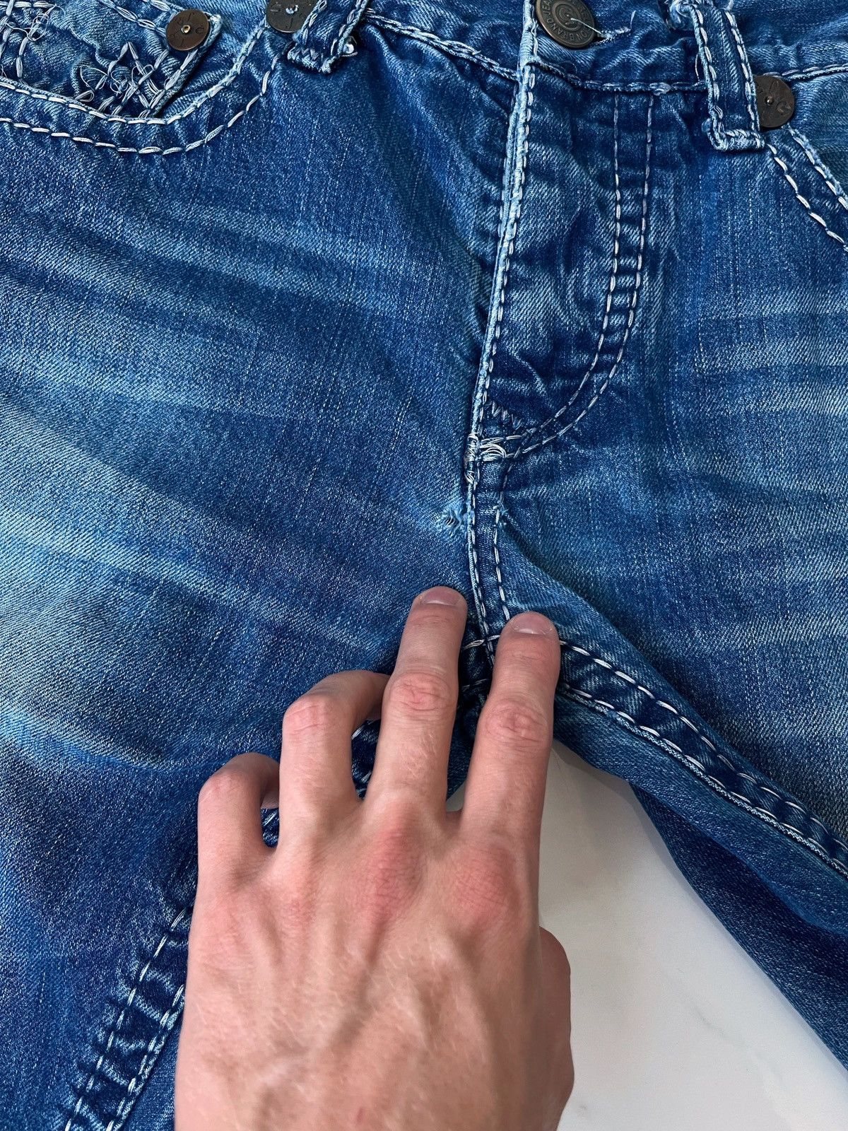 True Religion Vintage Y2k True Religion Rare Jeans TRASHED Size US 33 - 13 Thumbnail