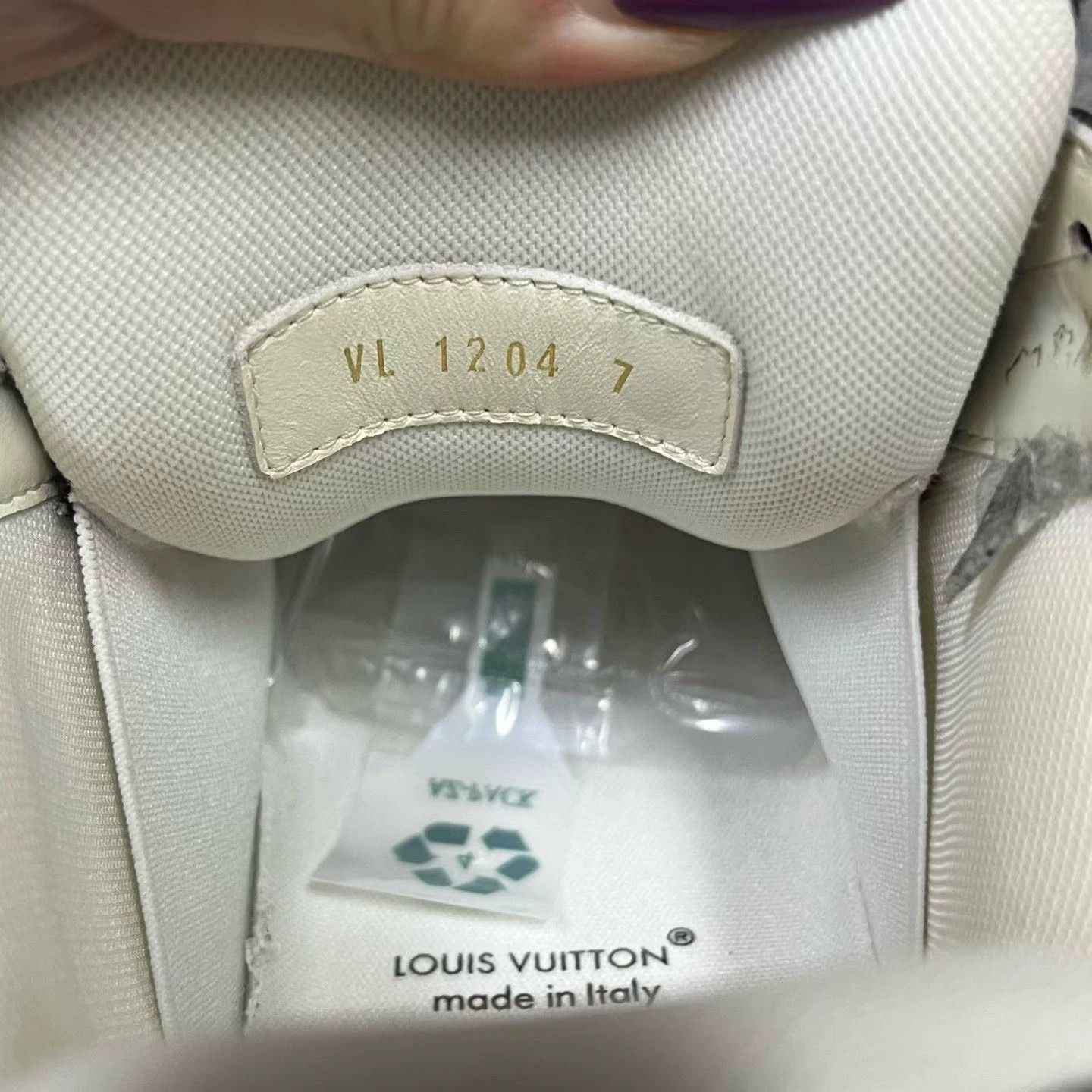 Louis Vuitton louis vuitton brown leather fashion sneakers Size US 7 / EU 40 - 5 Thumbnail