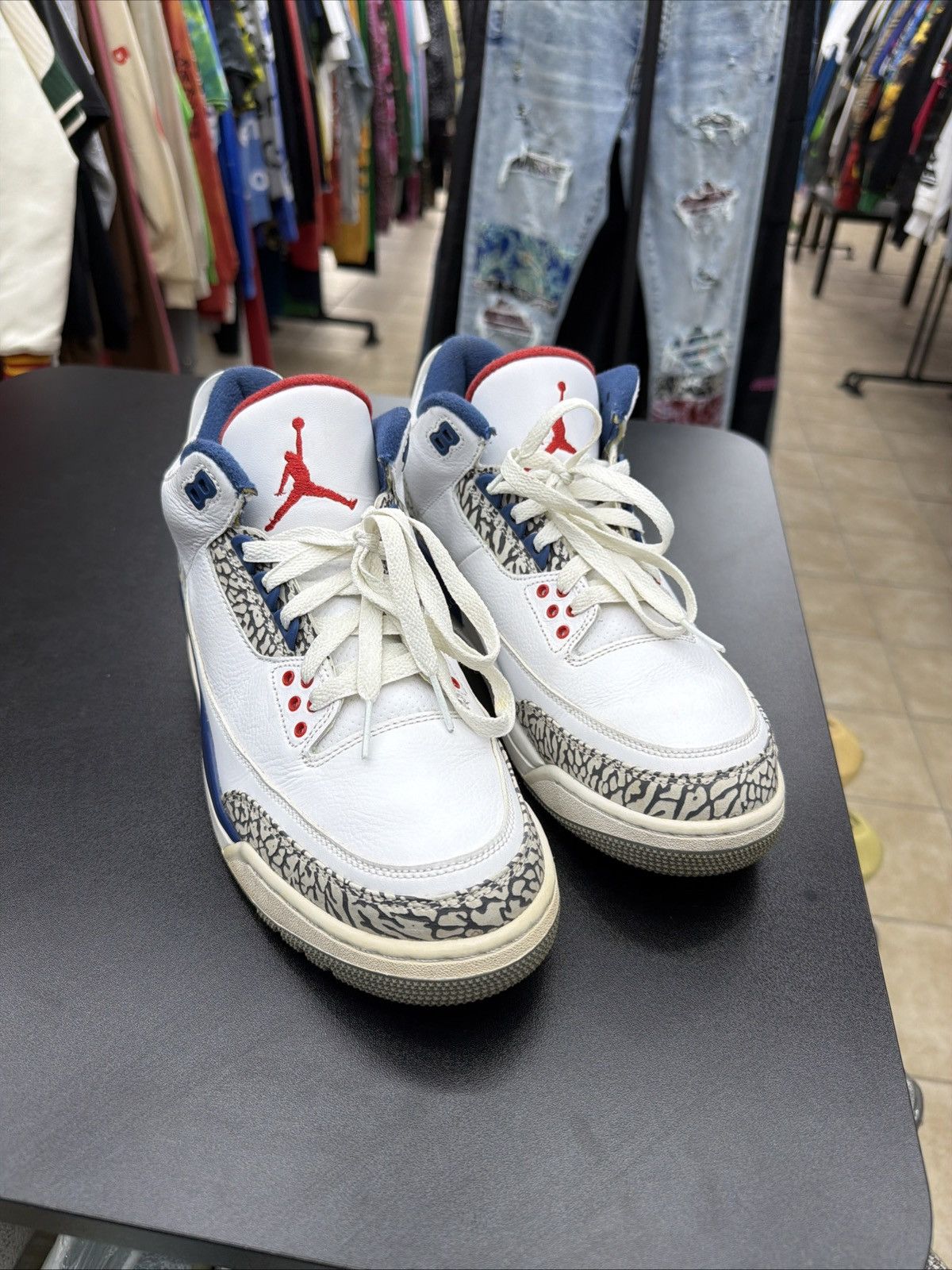 Jordan Brand Nike Air Jordan 3 Retro True Blue White Blue Red 2016 9.5 Size US 10 / EU 43 - 6 Thumbnail