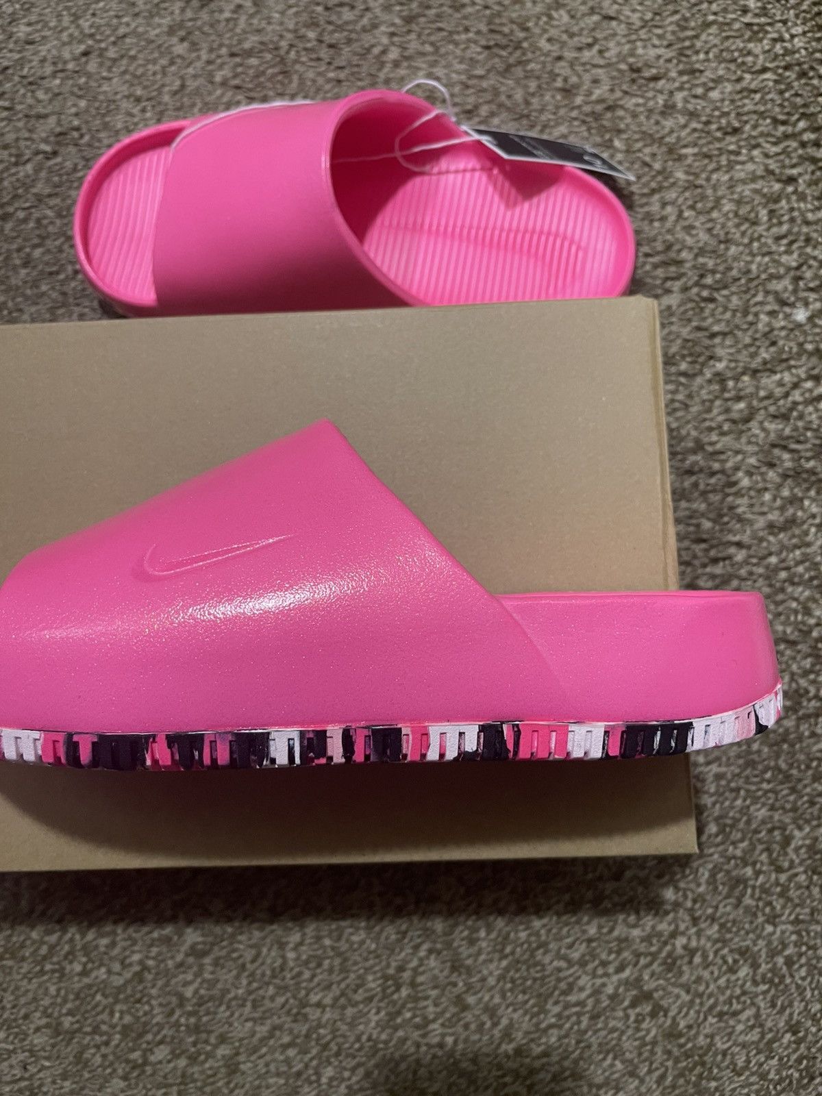 Nike *New* Nike A'ja Wilson A'One Calm Slide - Hyper Pink Size US 10 / IT 40 - 6 Thumbnail
