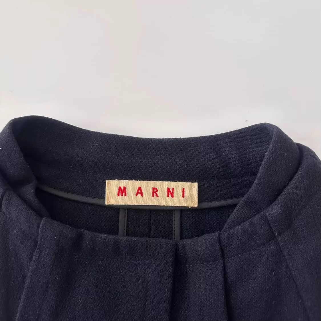 Marni Marni Vintage Wool Short Structured Leg-Lengthening Size S / US 4 / IT 40 - 4 Thumbnail