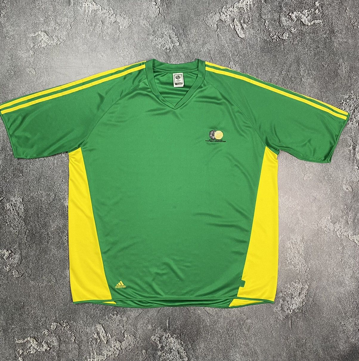 Adidas × Vintage Adidas South Africa 2005-06 Vintage Soccer jersey Mundial Size US XXL / EU 58 / 5 - 2 Thumbnail
