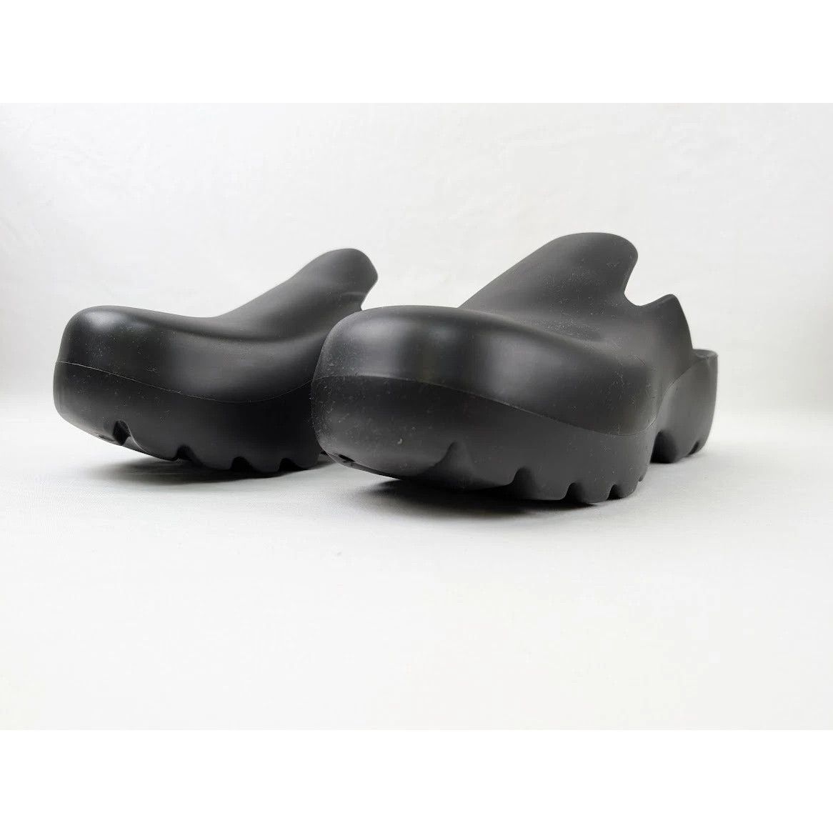 Bottega Veneta o1rshd1 Q:2 / Gel Rubber Flash Slipper in Black Size US 12 / EU 45 - 7 Thumbnail