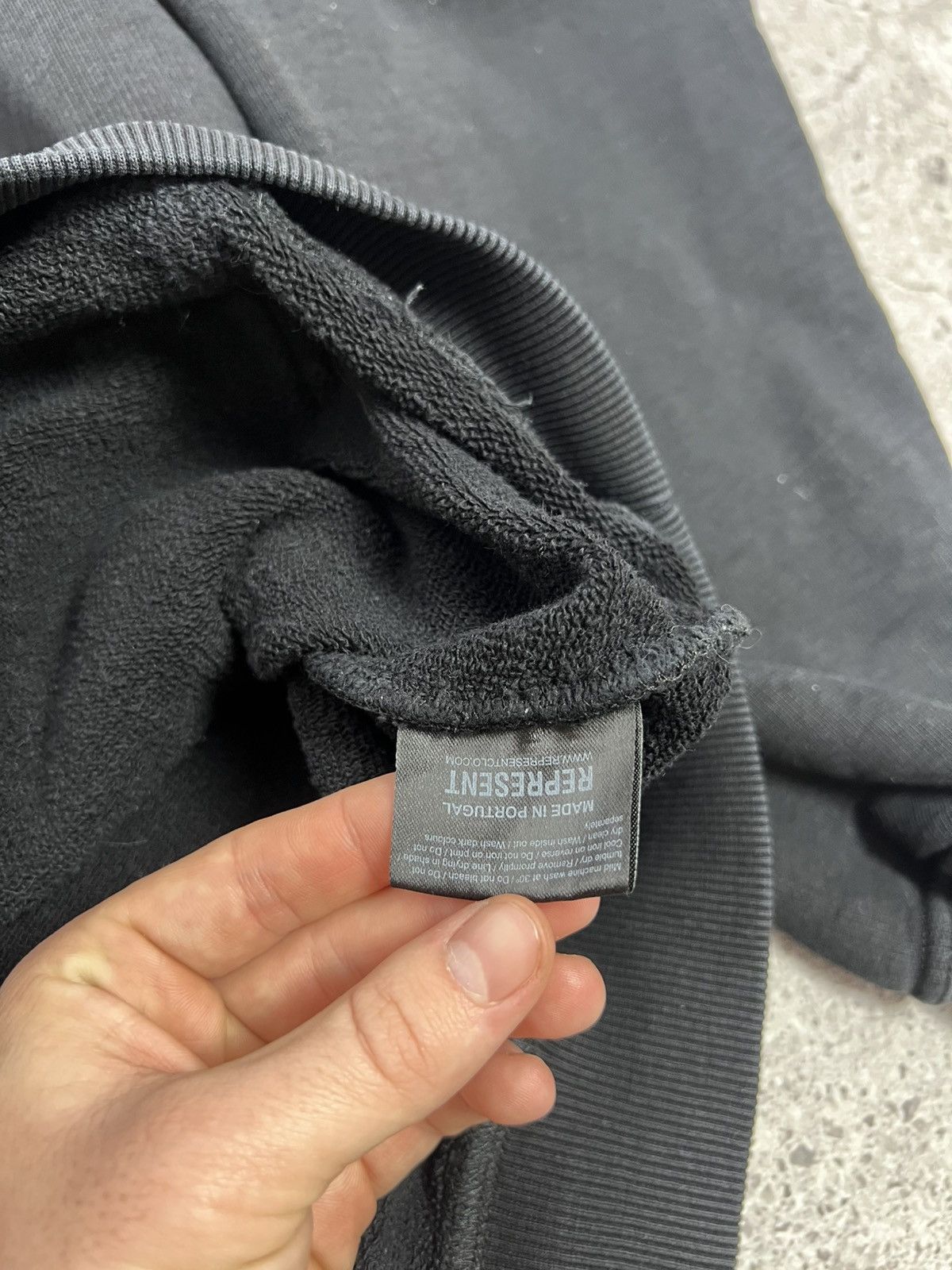 Represent Clo. Represent Owners Club Men's Hoodie Black Cotton Heavyweight Size US S / EU 44-46 / 1 - 19 Thumbnail