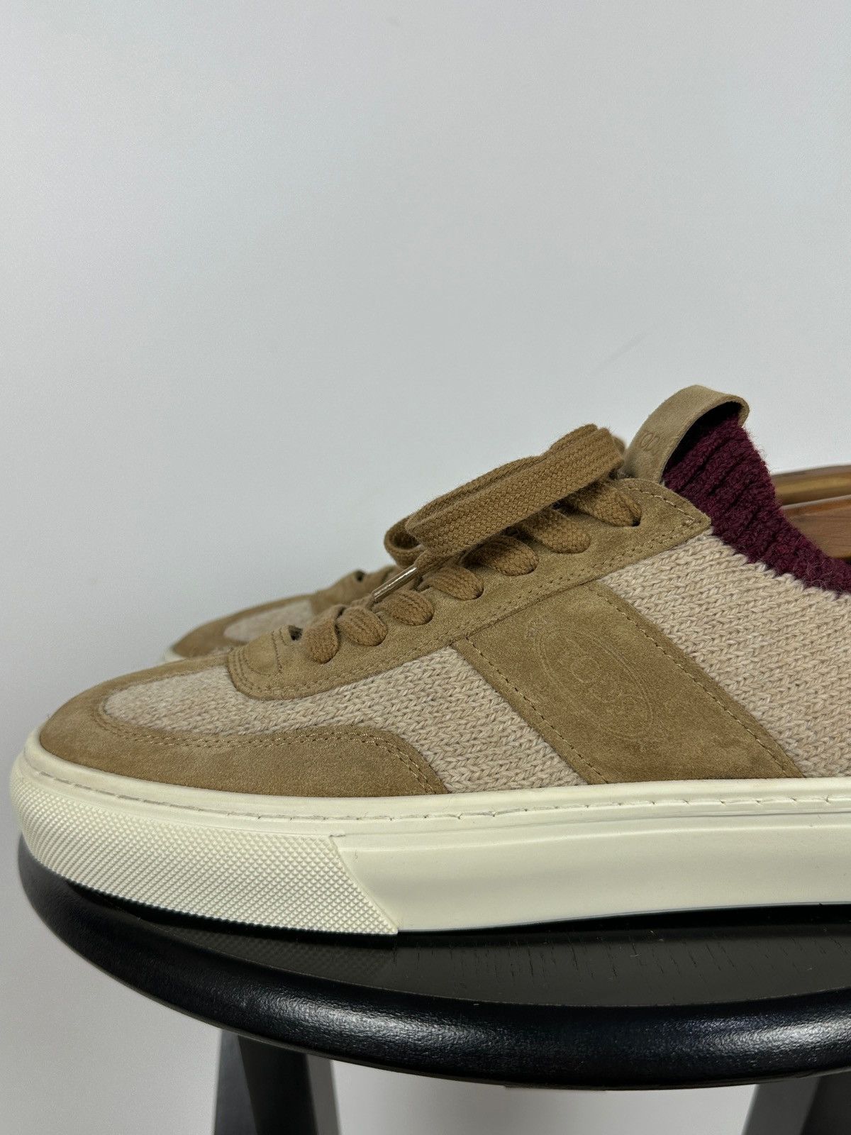 Tod's Tod’s Knit Suede Beige/Burgundy Low Top Lace Up Sneakers Size US 9 / EU 42 - 15 Thumbnail