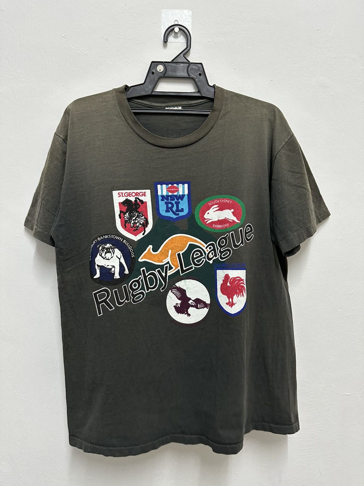 Anvil Vintage Team Rugby League Thrashed Sunfaded Tshirt Size US L / EU 52-54 / 3 - 10 Thumbnail