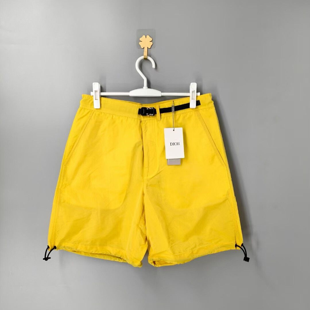 Dior dior yellow drawstring shorts with buckle Size US 38 / EU 54 - 1 Thumbnail