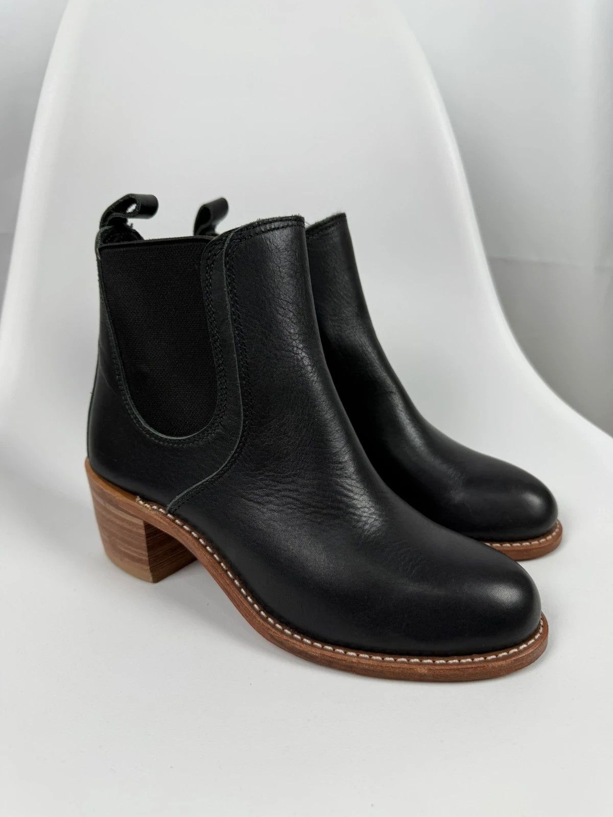 Red Wing Red Wings Harriet Boots Genuine Leather size 7.5 USA Size US 7.5 / IT 37.5 - 1 Thumbnail